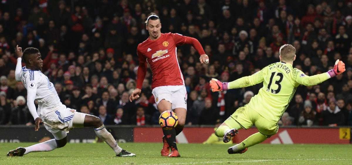 Zlatan da al United su cuarta victoria seguida
