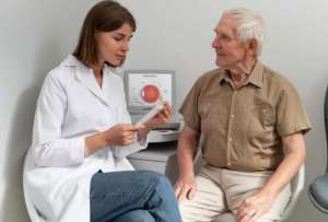  M&aacute;s a&ntilde;os de vida implican m&aacute;s uso de servicios y mayor seguimiento m&eacute;dico.