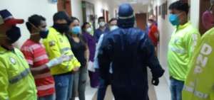 La Fiscal&iacute;a ejecut&oacute; un allanamiento en el Hospital Docente de la Polic&iacute;a Nacional, en Guayaquil, ubicado junto al Cuartel Modelo, en el norte de la ciudad.
