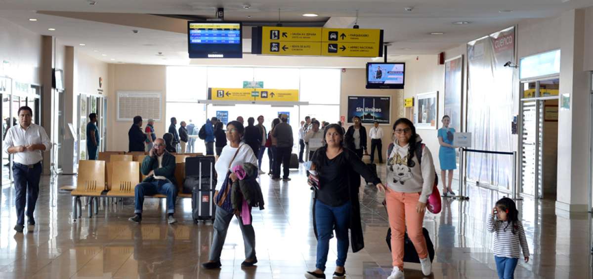 Las frecuencias incrementadas suplir&aacute;n el d&eacute;ficit que existe entre los viajeros que van a Quito o Guayaquil desde Cuenca, seg&uacute;n C&aacute;rlos &Aacute;lvarez, de la DGAC.