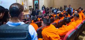 Los internos asistieron a la inauguraci&oacute;n del a&ntilde;o lectivo custodiados por miembros policiales y los gu&iacute;as.