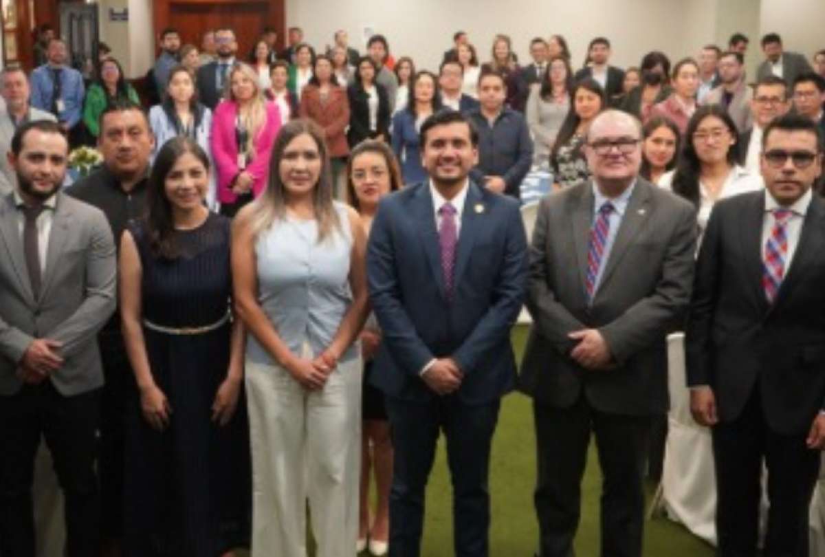 Ecuador diseña su hoja de ruta para garantizar acceso seguro a medicamentos