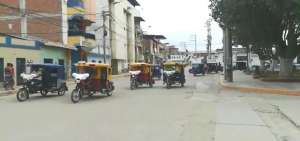 Las mototaxis son el principal medio de transporte p&uacute;blico en la urbe peruana. Sus clientes predilectos son ecuatorianos: pagan en d&oacute;lares y sin reclamar.