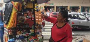 Dolores Su&aacute;rez es comerciante desde los 22 a&ntilde;os. Apenas conoci&oacute; Guayaquil se dedic&oacute; a trabajar, la clientela es algo que nunca le falta.