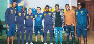 La Tricolor entrena con ocho jugadores
