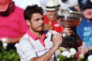 El suizo de 30 a&ntilde;os sucede en el palmar&eacute;s al espa&ntilde;ol Rafael Nadal. Foto: Agencia AFP