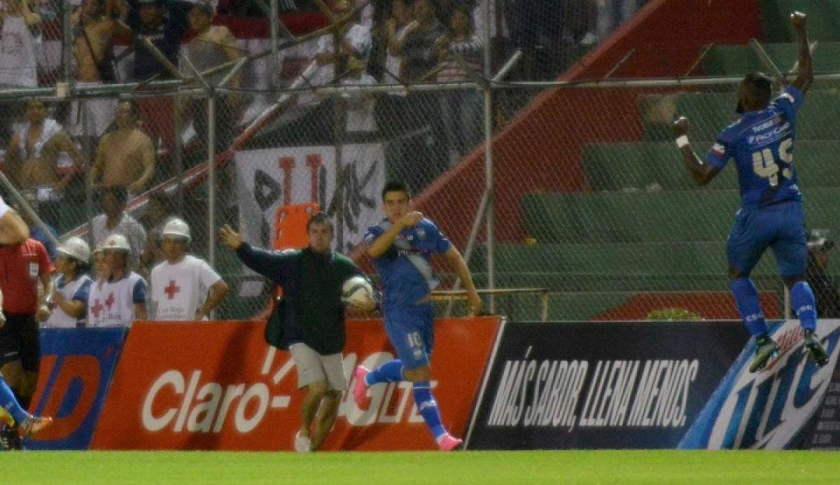 De Felippe cambi&oacute; el sistema para la final