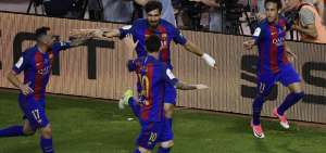 Barcelona gana la Copa del Rey al derrotar 3-1 al Alav&eacute;s