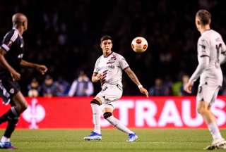 Piero Hincapié fue titular en el Bayer Leverkusen