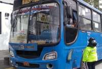 La AMT comunicó que emitió la boleta de citación respectiva al conductor de bus. 