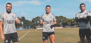 Emelec entren&oacute; en dos grupos pese a prohibici&oacute;n del COE Nacional