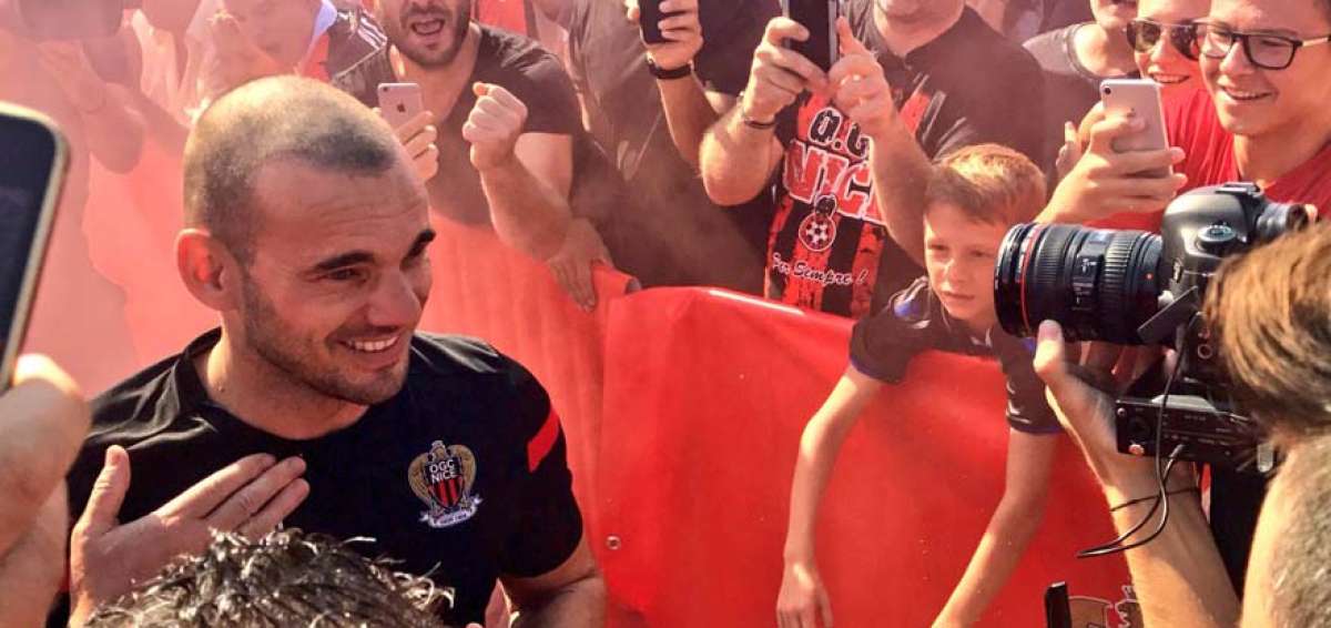 Holand&eacute;s Wesley Sneijder, nuevo n&uacute;mero '10' del Niza