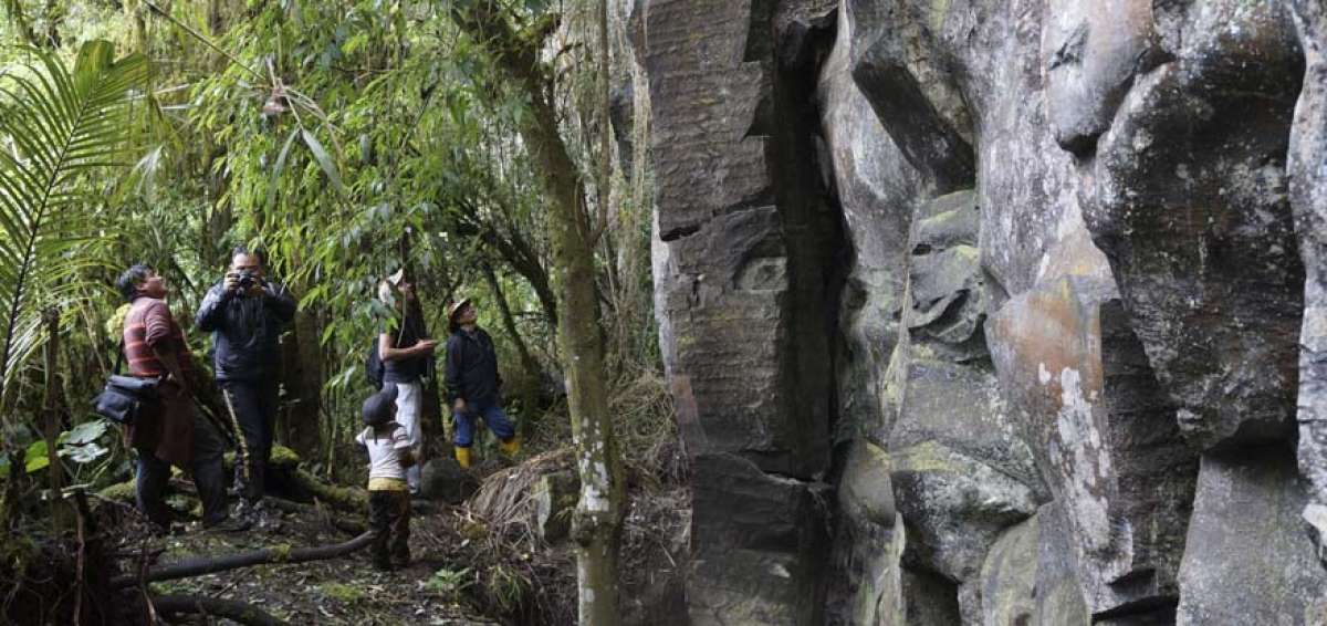 Sigchos es un cant&oacute;n cotopaxense conocido como el &lsquo;Jard&iacute;n colgante de los Andes&rsquo; debido a la innumerable riqueza bot&aacute;nica que posee. Gran parte de este tesoro natural reposa en los alrededores de las columnas de Tangan.