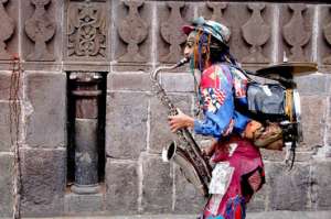 Fabi&aacute;n Velasco era reconocido por su teatro y m&uacute;sica en la cultura urbana de Quito. Foto tomada de tariknunez.blogspot.com