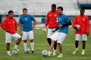 Los Kaviedes ir&iacute;an de titular ma&ntilde;ana ante el Cuenca