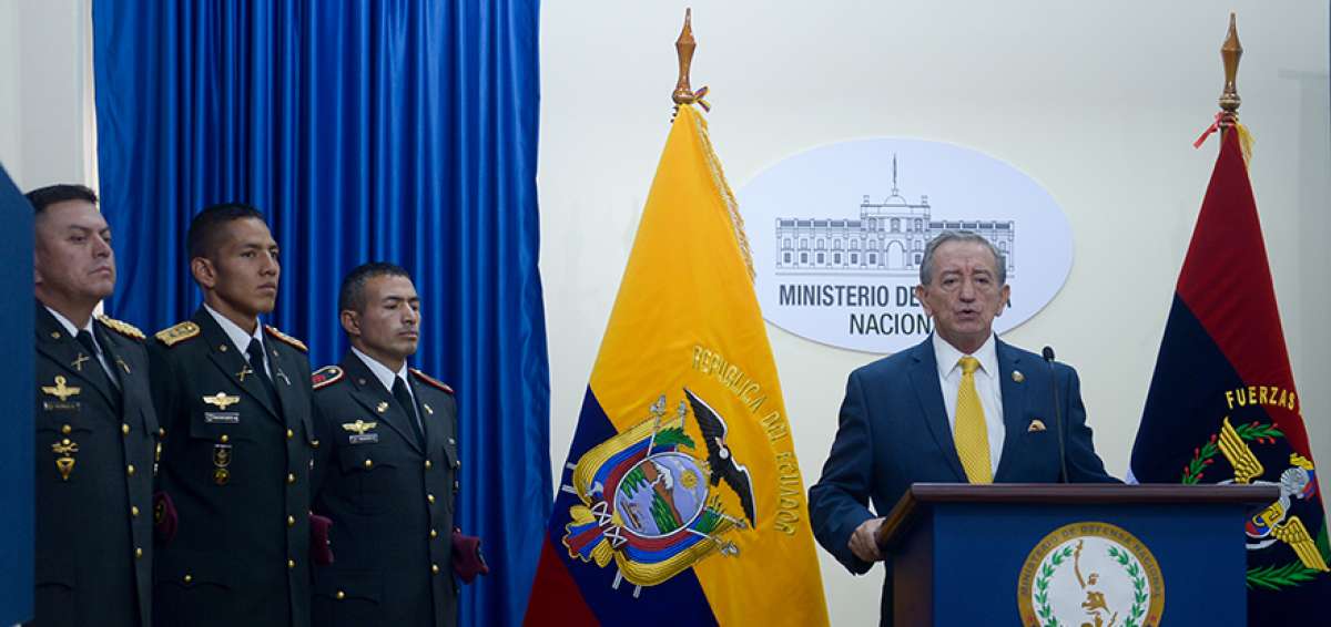 Oswaldo Jarr&iacute;n, ministro de Defensa,  lider&oacute; la ceremonia de inauguraci&oacute;n de los ejercicios binacionales de interdicci&oacute;n a&eacute;rea Andes.