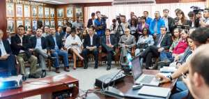 El pasado 18 de diciembre, representantes de 14 agrupaciones pol&iacute;ticas se reunieron con el CNE en Quito.