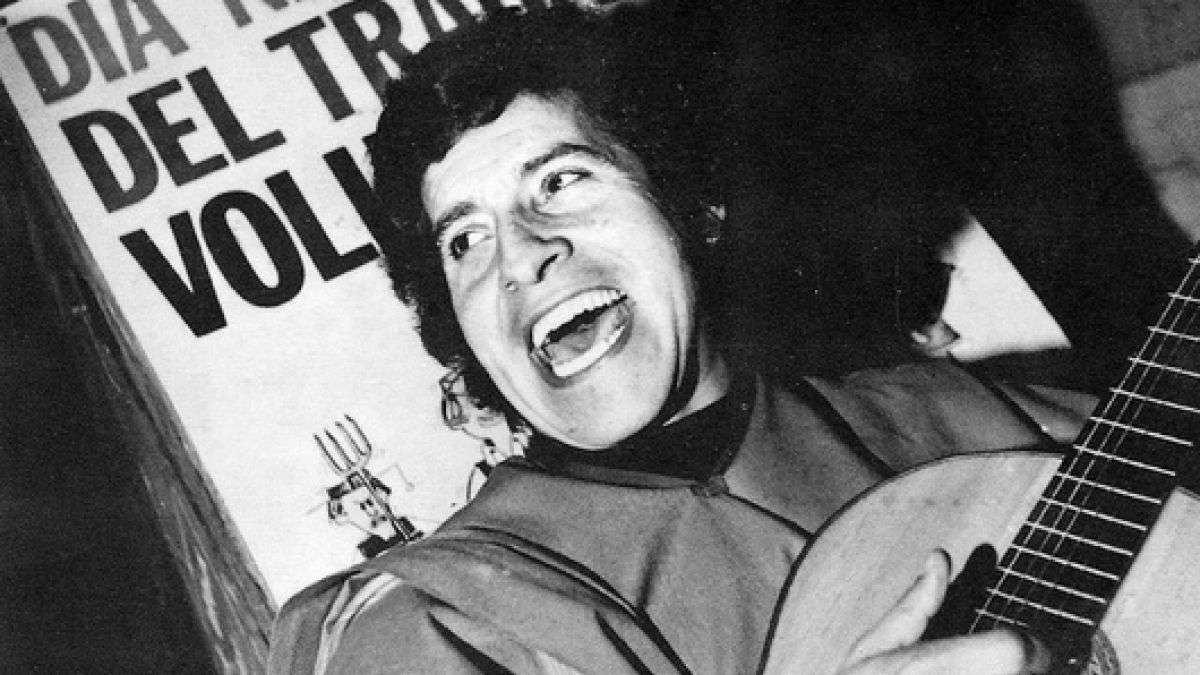 Juez chileno acusa a 10 exoficiales de muerte del cantautor y folclorista chileno V&iacute;ctor Jara