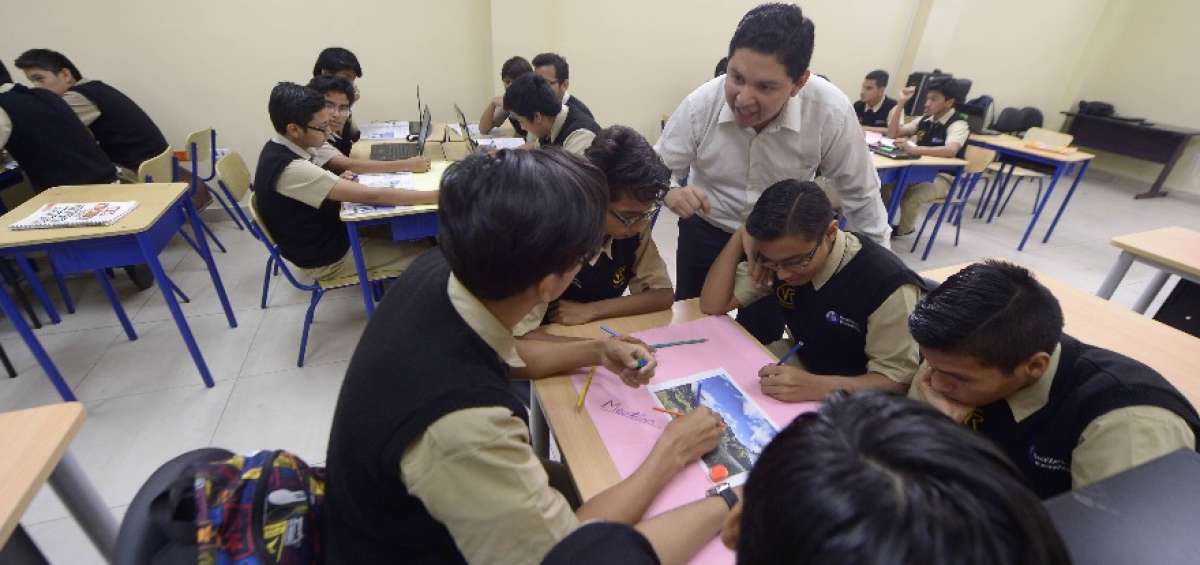 La formaci&oacute;n educativa que reciben los estudiantes en las instituciones se replica en las casas de salud. Actualmente se beneficia a 5.158 alumnos. 