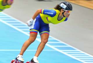 La ecuatoriana Gabriela Vargas obtuvo la medalla dorada en la competencia de 5.000 metros de patinaje.