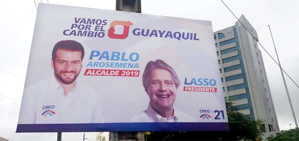 Arosemena solicita investigar origen de vallas con su imagen