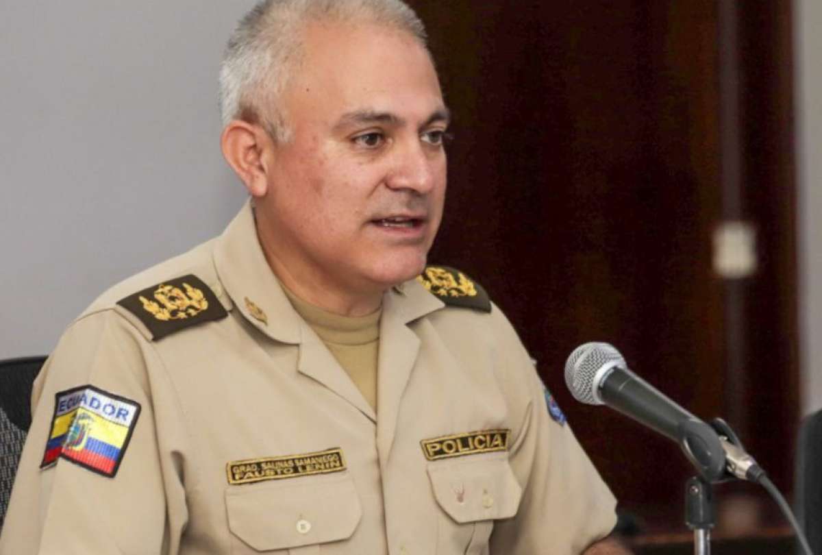 Fausto Salinas, comandante de la Policía Nacional, se refirió a temas de seguridad en Ecuador.