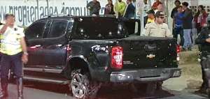La camioneta en la que viajaba Pancho Tamariz con su esposa.