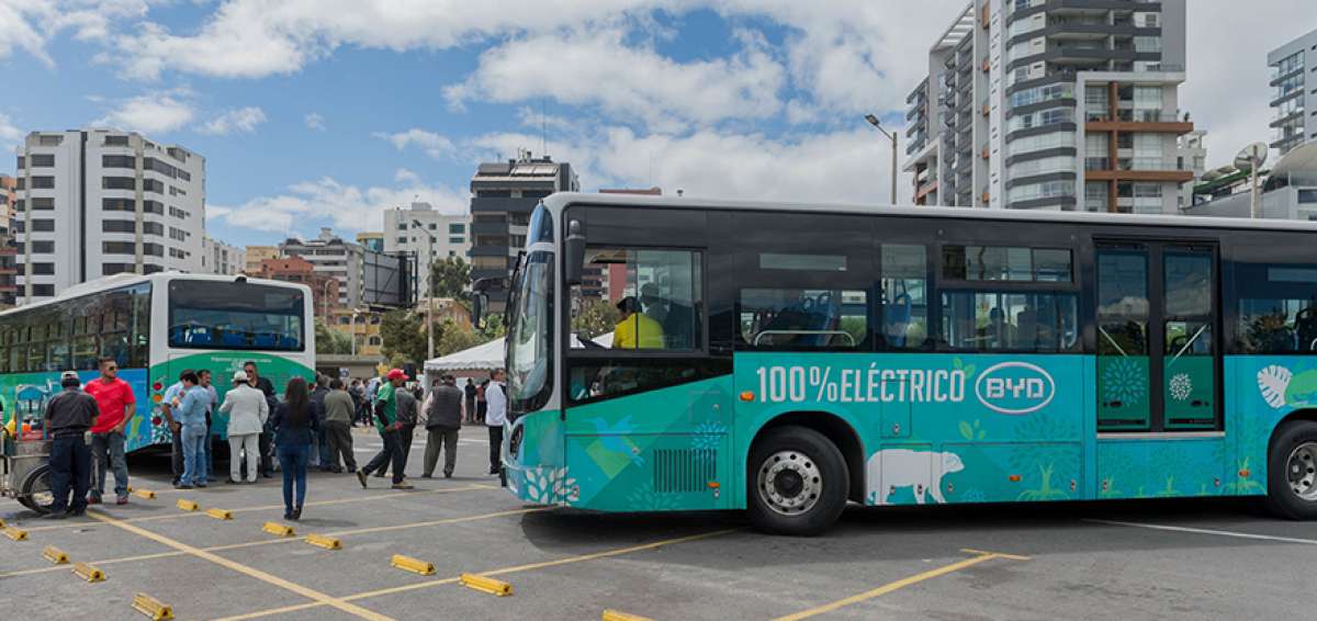 El Municipio, la Ecov&iacute;a y algunas operadoras privadas de transporte tienen el proyecto de usar veh&iacute;culos el&eacute;ctricos en la capital de la Rep&uacute;blica.