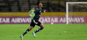 FIFA propone gol de 'Chiqui' Guerrero como mejor del a&ntilde;o