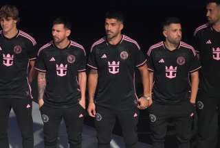 La nueva camiseta del Inter Miami fue presentada en un crucero