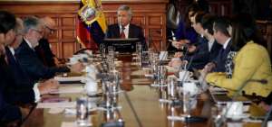 El presidente de la Rep&uacute;blica, Len&iacute;n Moreno, mantuvo un encuentro con representantes del sistema financiero privado del pa&iacute;s.