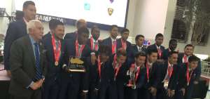 Campeones de f&uacute;tbol en las Olimpiadas Especiales comparten su t&iacute;tulo con el pa&iacute;s