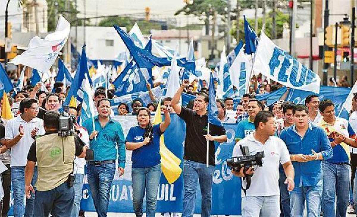 La FEUE envi&oacute; comunicado de apoyo a enmiendas constitucionales realizadas por Asamblea Nacional. Foto: Tomada del twitter.