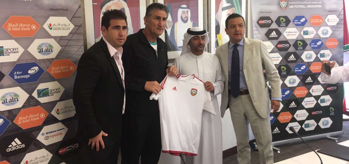 Edgardo Bauza fue presentado como DT de Emiratos &Aacute;rabes