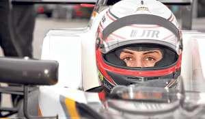 Julio Moreno participar&aacute; en esta prestigiosa competencia al mando de un monoplaza del equipo ingl&eacute;s Threebond with T-Sport. Foto: cortes&iacute;a