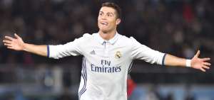 Cristiano super&oacute; en las votaciones a su compa&ntilde;ero croata Luka Modric y al japon&eacute;s Gaku Shibasaki.
