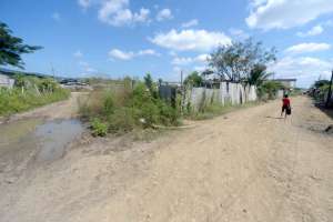Los vecinos de Las Mar&iacute;as piden al Municipio de Guayaquil que apruebe r&aacute;pido el proyecto estatal para urbanizar Monte Sina&iacute;. Foto: Karly Torres / El Tel&eacute;grafo 