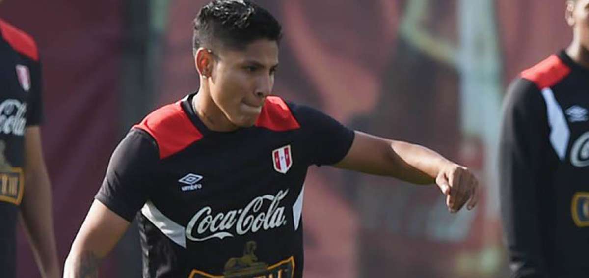 Ruid&iacute;az y Farf&aacute;n ser&aacute;n titulares en el ataque peruano