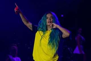 Personas intentaron ingresar con boletos falsos al concierto de Karol G