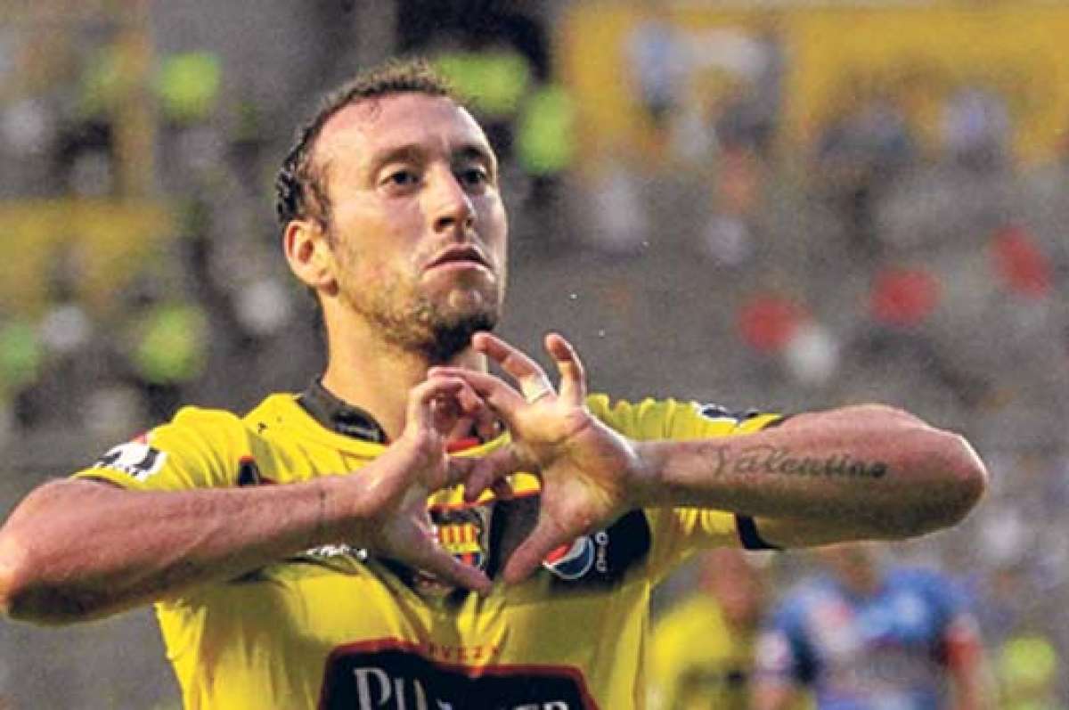 El &lsquo;&Iacute;dolo&rsquo; llega incompleto a Ambato