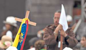 El papa Francisco reconoci&oacute; en el pueblo ecuatoriano el fervor religioso y lo atribuy&oacute; a la consagraci&oacute;n al Coraz&oacute;n de Jes&uacute;s. Foto: John Guevara / El Tel&eacute;grafo