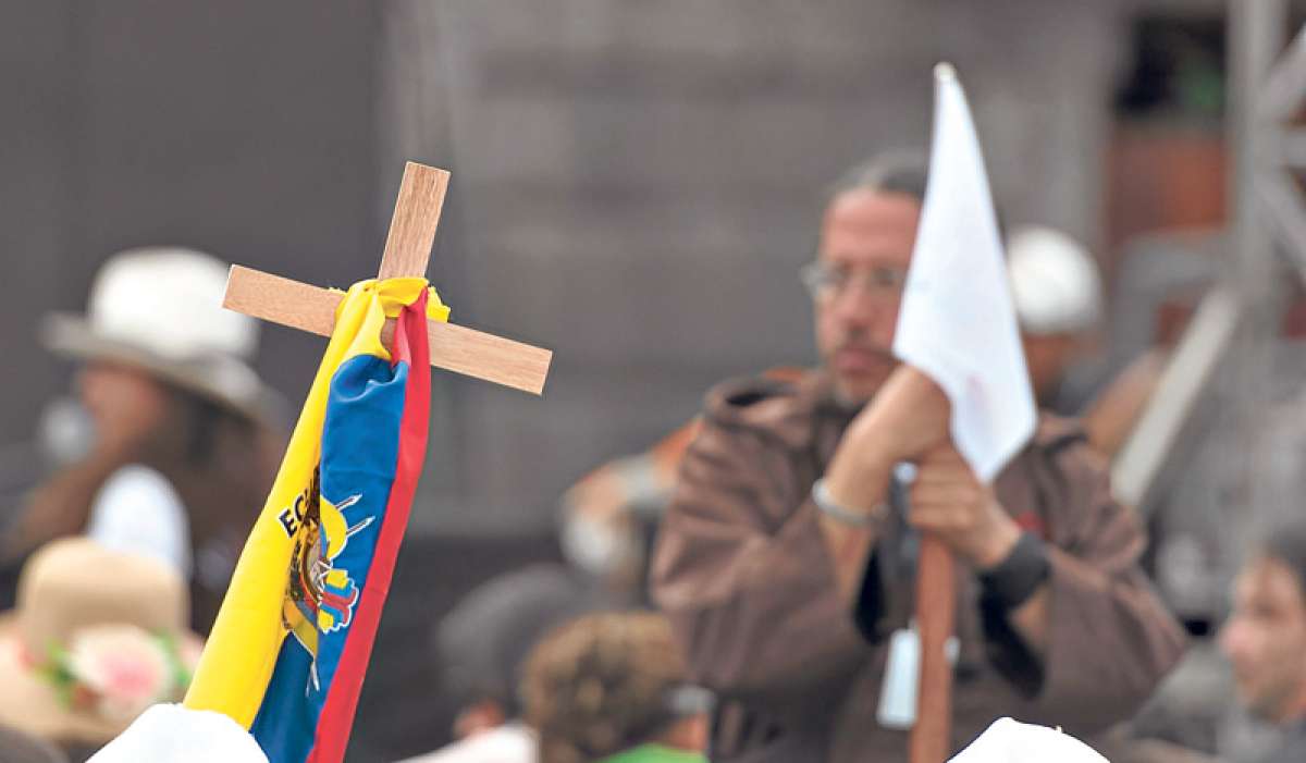 El papa Francisco reconoci&oacute; en el pueblo ecuatoriano el fervor religioso y lo atribuy&oacute; a la consagraci&oacute;n al Coraz&oacute;n de Jes&uacute;s. Foto: John Guevara / El Tel&eacute;grafo