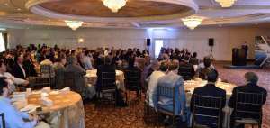 Ministros y autoridades del sector productivo se reunieron con varios empresarios de Guayaquil. 