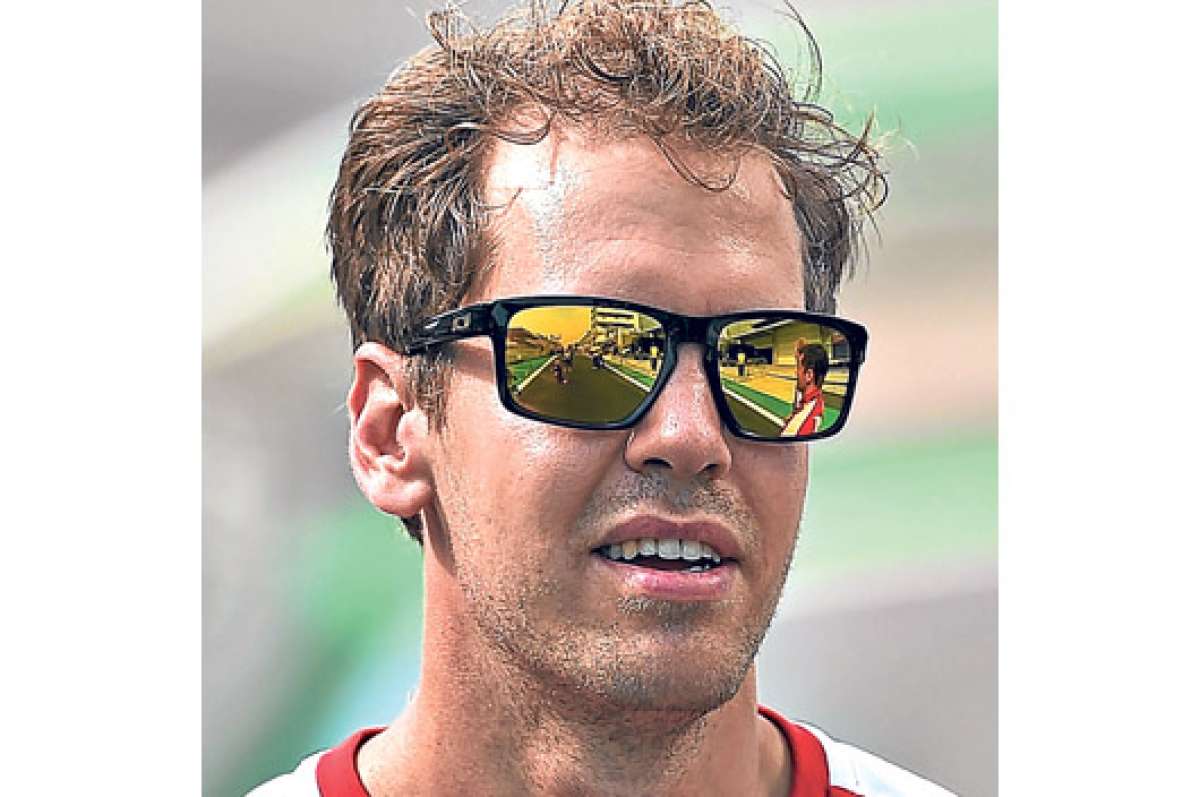 Vettel, con problemas en las llantas