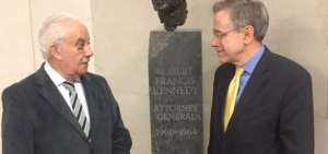 El fiscal general de Ecuador, Galo Chiriboga,  y Bruce Swartz, fiscal general adjunto de EE.UU., se reunieron en Washington. 