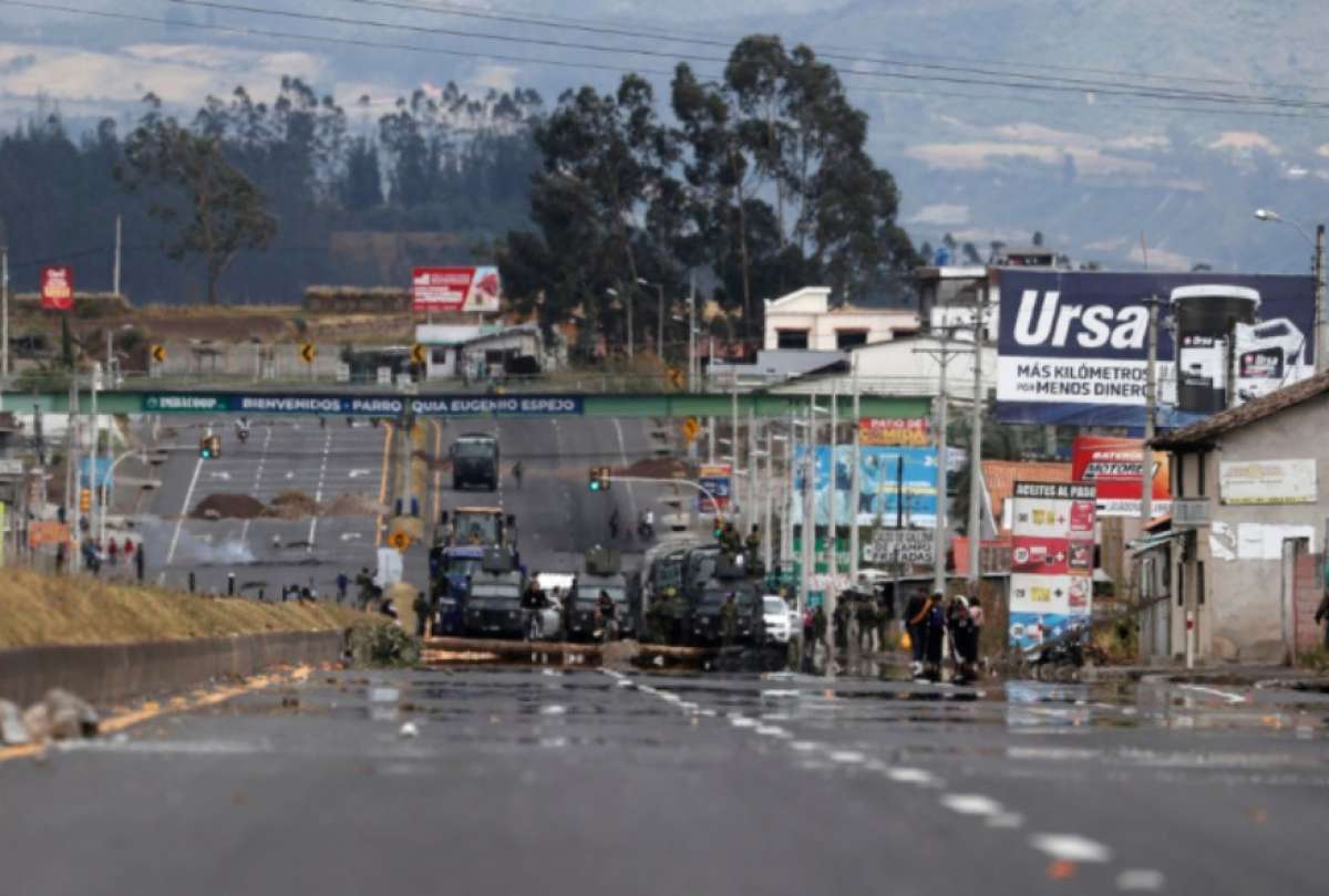 Cierres viales en cinco provincias de la Sierra este 2 de octubre de 2025