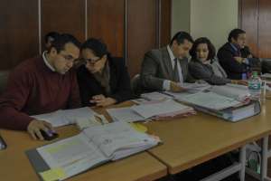 La fiscal subrogante, Cecilia Armas, acudi&oacute; a la diligencia. Foto: Miguel Jim&eacute;nez / El Tel&eacute;grafo 