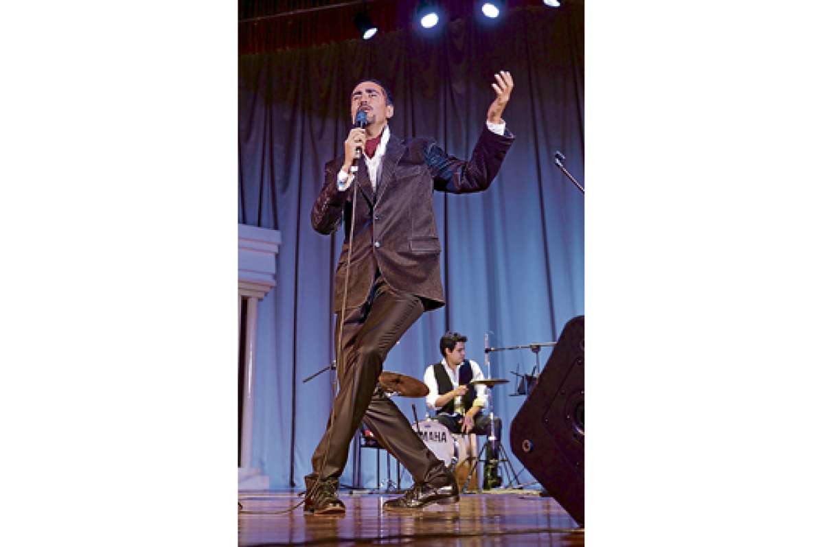 El concierto del quite&ntilde;o Carlos Grijalva fue uno de los eventos musicales que m&aacute;s emocion&oacute; a los ambate&ntilde;os. Foto: Roberto Ch&aacute;vez / El Tel&eacute;grafo