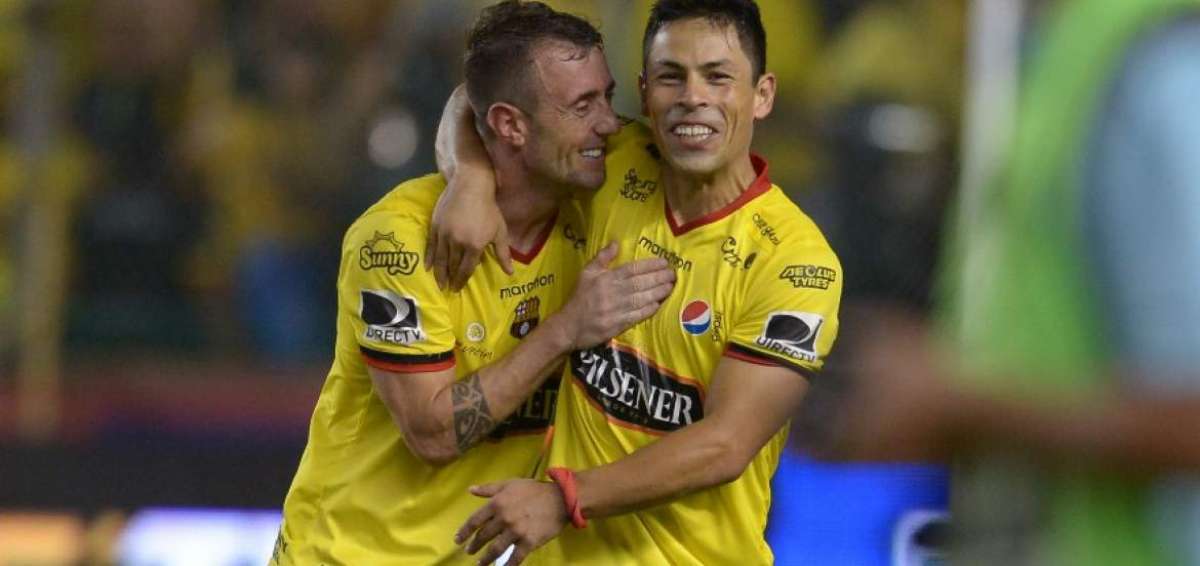 Mat&iacute;as Oyola, convocado para medir a Chile y Bolivia