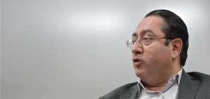 Carlos de la Torre, exministro de Econom&iacute;a y Finanzas  